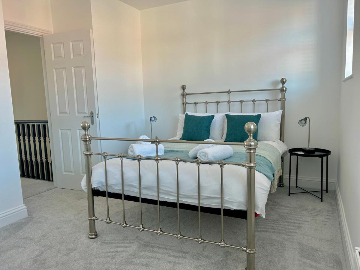 The Town House, Whole House Suitable For Contractors And Families Market Harborough Exteriör bild
