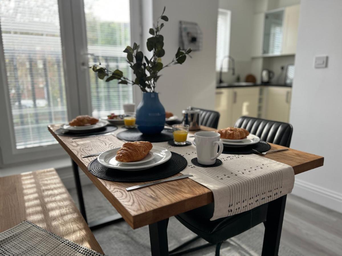 The Town House, Whole House Suitable For Contractors And Families Market Harborough Exteriör bild